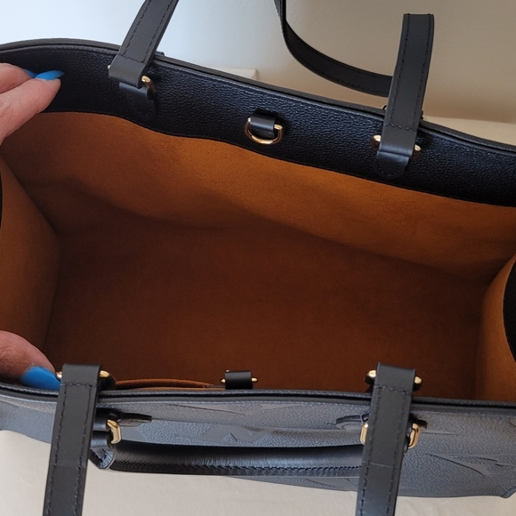 🦋NWT🦋 Louis Vuitton Onthego MM - Picture 9 of 16